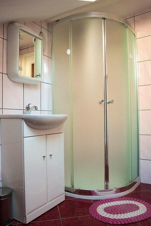 Kwatera Pod Lasem Istebna Exteriör bild
